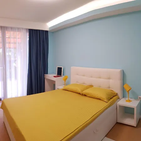 парк Apartment *